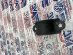 7H0511418 | VW Transporter Viraj Demiri Lastik Kelepçesi - 2