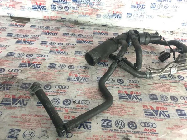 6Q0122447AA | Genleşme Tankı Hortumu VAG