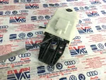 7P6837885 | Dış Kapı Kolu Braketi | VW Touareg - Audi A3 - 2