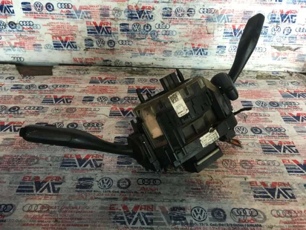 8E0953549L | Audi A4 Direksiyon Sinyal Silecek Kolu VAG