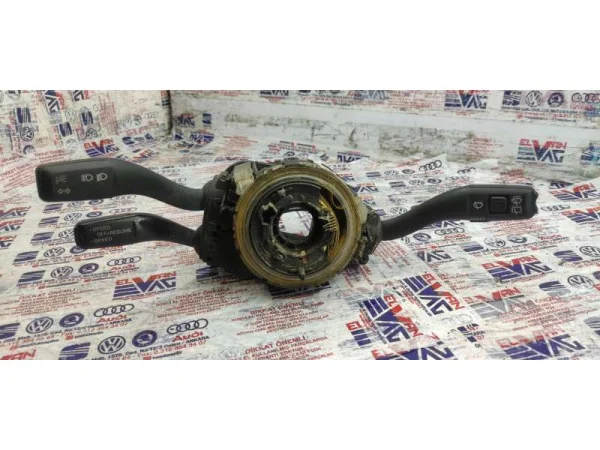8E0953541D. | Airbag Sargısı VAG