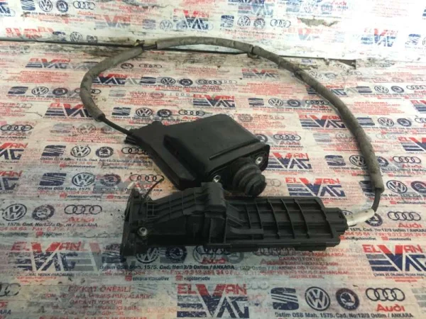 565831249E | Skoda Kodiaq Sağ Ön Kapı Kenar Koruyucusu VAG