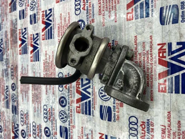 078131166F | Hava Enjeksiyon Adaptörü VAG