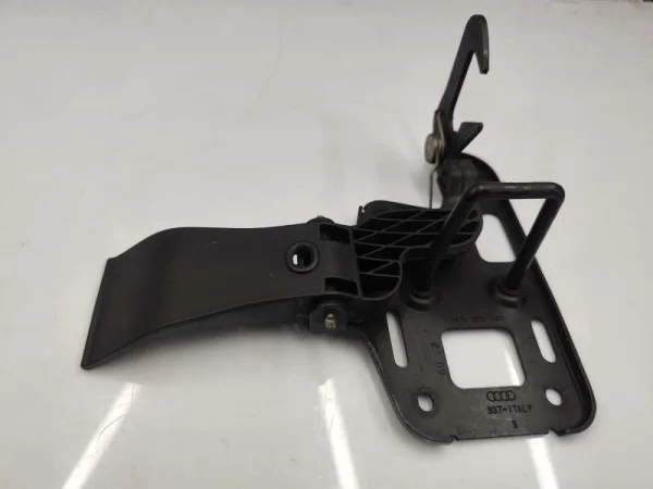 8R0823480 | Audi Q5 Üst Motor Kaput Kilidi VAG