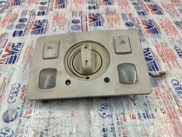 4B0959613B | Sunroof Düğmesi | Audi A3, A4, A6, S3 VAG