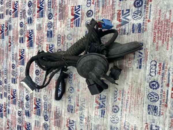 8W0971029AF | Sol Ön Kapı Elektrik Tesisatı VAG