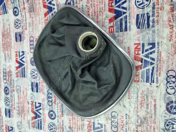 3B0711456 | Vites Kolu Burcu VAG