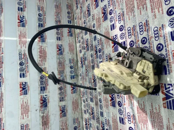 1Q0837085D | Sağ Ön Kapı Açma Teli VAG