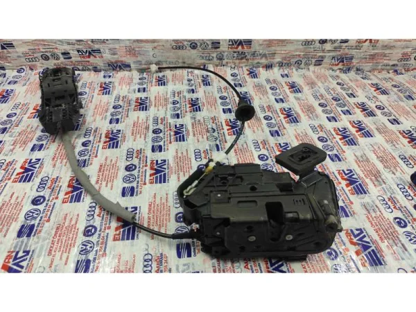 5TB837016 | Sağ Ön Kapı Kilidi | VW Caddy, Tiguan, Touran - Seat Ateca - Cupra Ateca VAG
