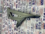 7329448-09 | Çamurluk Bağlantı Braketi - 1