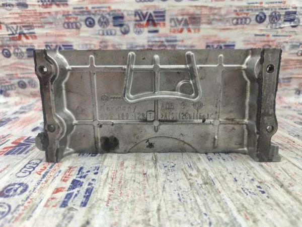 059109129T | Zamanlama Kapağı | VW Touareg - Audi A5, A6, A7, A8, Q7 VAG