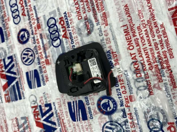 4M0951523D | Direksiyon F1 Vites Kulakçığı Seti | Audi A4, Q7 VAG