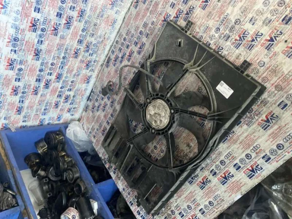 5QD121205 | Skoda Octavia Fan Davlumbazı VAG
