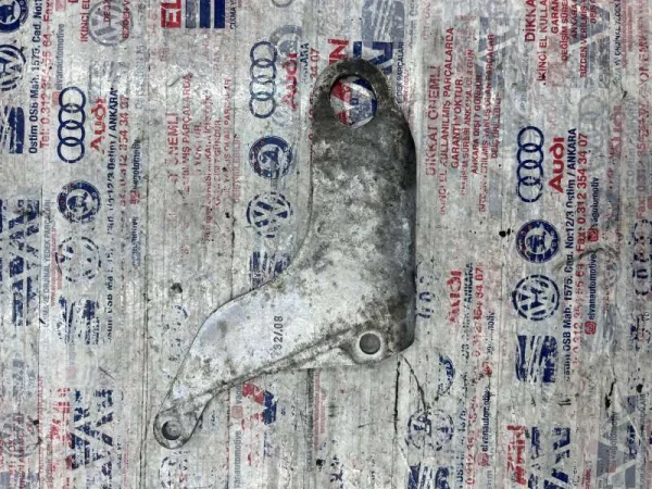 03E103392A | Motor Kulak Braketi VAG