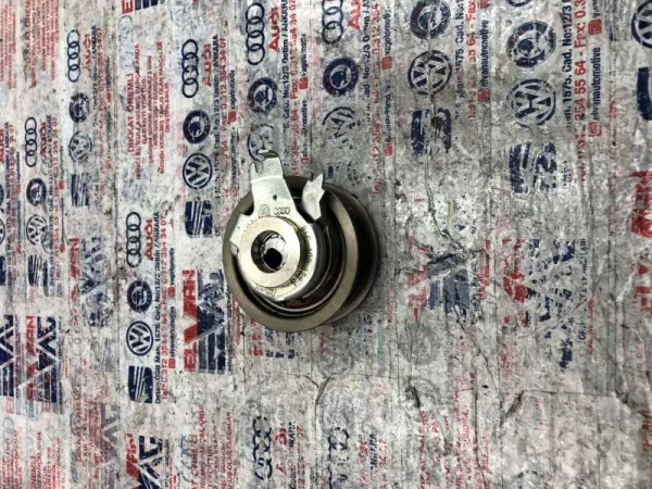 04E109479A | Triger Gergi Rulmanı | VW Caddy, CC - Audi A1, A3 - Seat Alhambra, Ibiza VAG