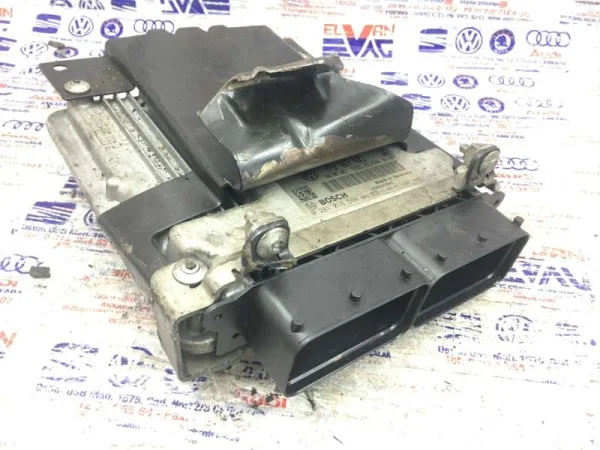 7P0907401 | VW Touareg Motor Beyni VAG