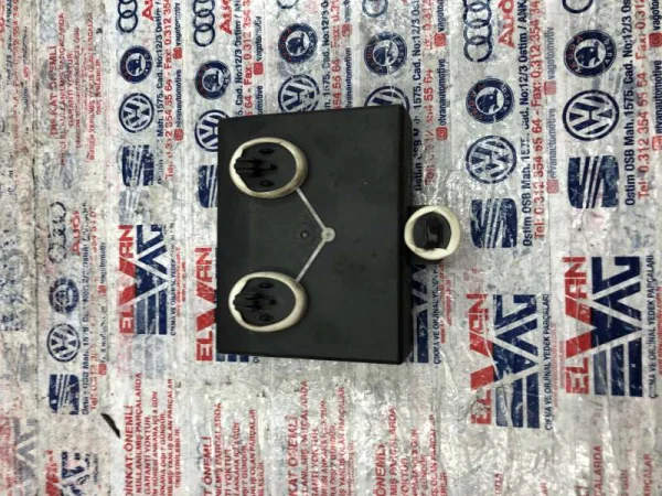 7PP959795T | Kapı Beyni VAG