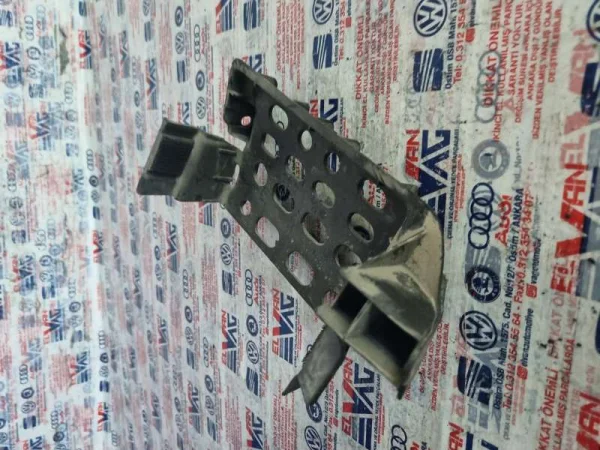 6Y1864107 | Skoda Fabia Ayak Dayama Braketi VAG