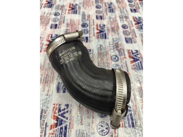 5N0145762AM | İntercooler Hortumu VAG