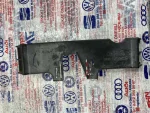 2H0915345 | VW Amarok Sigorta Kutusu Kapağı - 2
