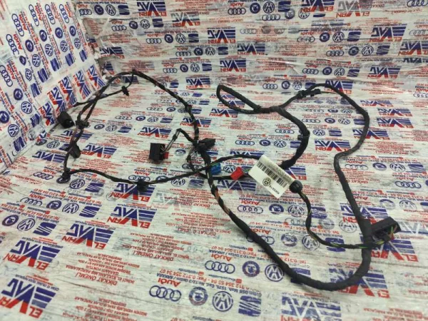 3G5971147DB | VW Passat Bagaj Kapağı Tesisatı VAG