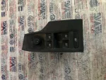 5G0959857F | Ön Sol Cam Düğme Takımı | Seat Ateca, Leon - Cupra Ateca - 1