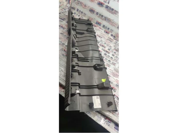 81A863471B | Audi Q2 Bagaj Kilit Koruma Paneli VAG