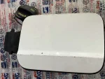 575809702B | Skoda Karoq Yakıt Depo Kapağı - 2