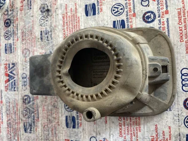 1J0809857B | Dış Yakıt Depo Kapağı | VW Golf, Jetta VAG
