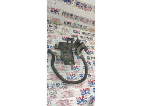 2H0131563A | VW Amarok Solenoid Valf Braketi VAG
