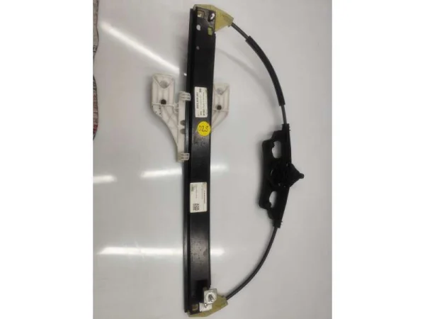 8W0839461 | Audi A4 Sol Arka Cam Krikosu VAG