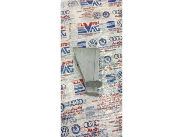 5C6863532B | VW Jetta Orta Konsol Braketi VAG