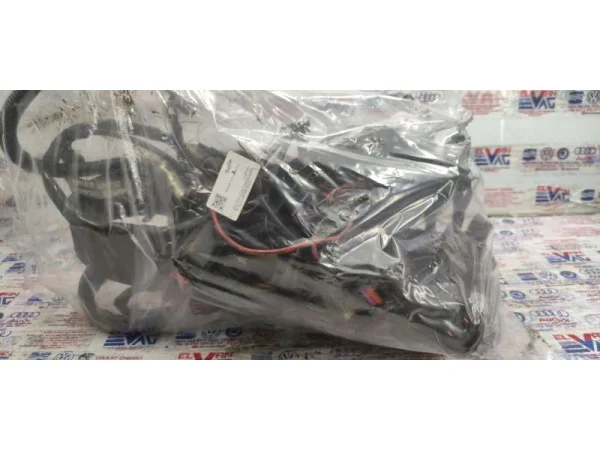 8E2971072LB | Audi A4 Motor Tesisatı VAG