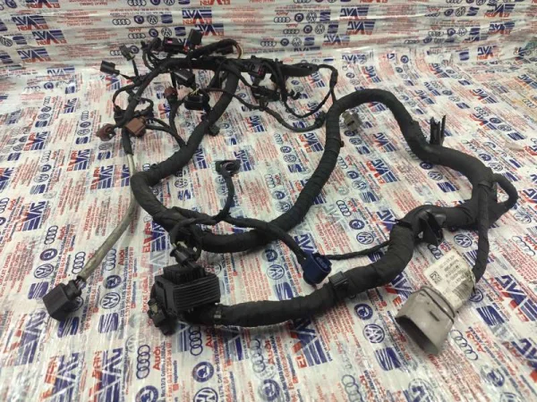 8K0973703 | Kablo Soketi | VW Amarok, Bora - Audi A1, A3 - Seat Alhambra, Altea VAG