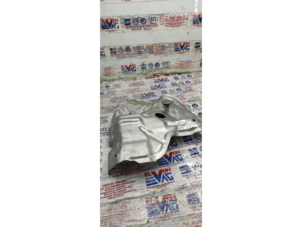 04E253041L | Audi A4 Egzoz Manifoldu VAG