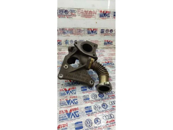 059131799R | EGR Borusu | VW Phaeton, Touareg - Audi A4, A5, A6, Q5 VAG