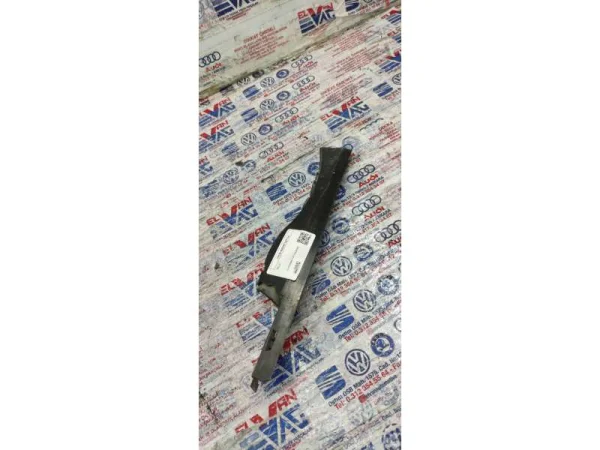 1M6867501H | İç Tavan Döşemesi VAG