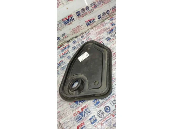8V5837915A | Audi A3 Sol Ön Kapı İç Panel Kapağı VAG