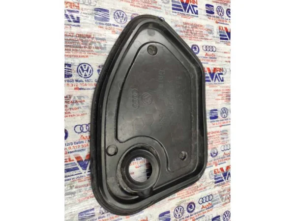 8V5837915A | Audi A3 Sol Ön Kapı İç Panel Kapağı VAG