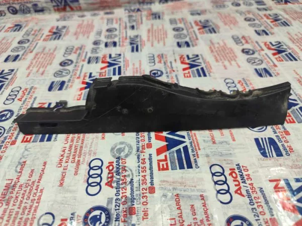 8W0971871H | Audi A4 Su Tahliye Kanalı Tapası VAG