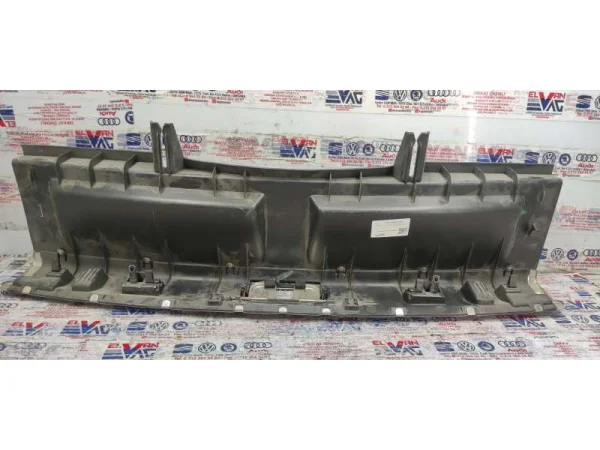 8W8864483C | Audi A5 Arka Bagaj Kilit Bakaliti VAG