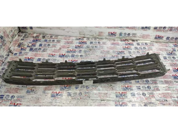 3T0853677 | Skoda Superb Ön Tampon Orta Izgarası VAG