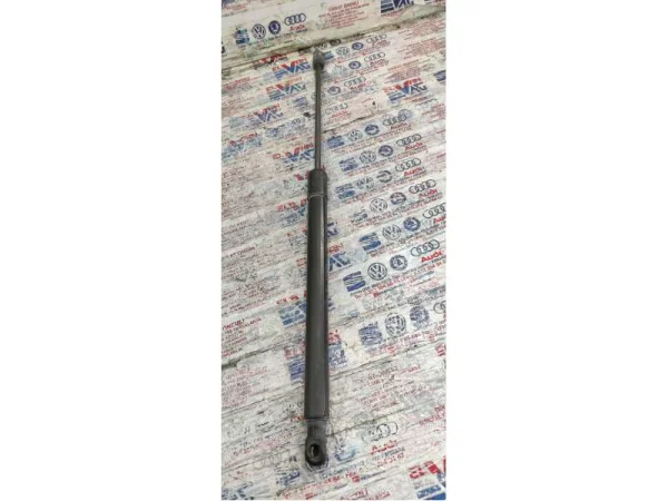 5N0827550D | VW Tiguan Arka Bagaj Amortisörü VAG