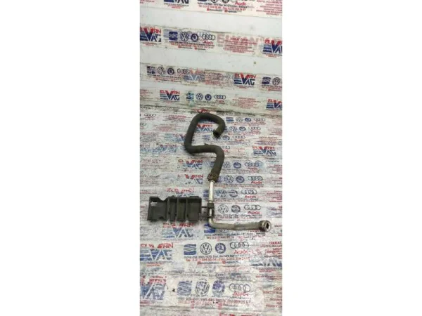 7H0422847A | VW Transporter Direksiyon Yağ Soğutucu Radyatör Tutucusu VAG