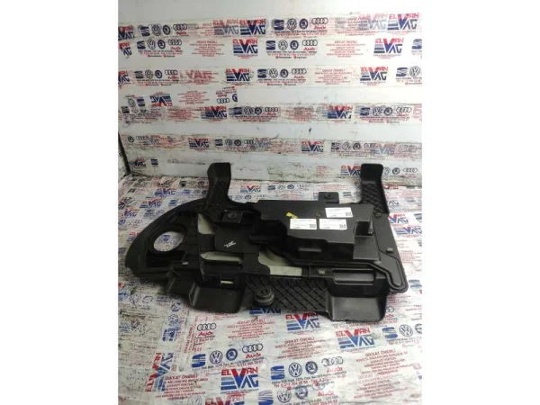07C133588C | Motor Kapağı Takoz Lastiği | VW Caddy, Eos, Golf - Audi A8 - Seat Altea, Cordoba VAG