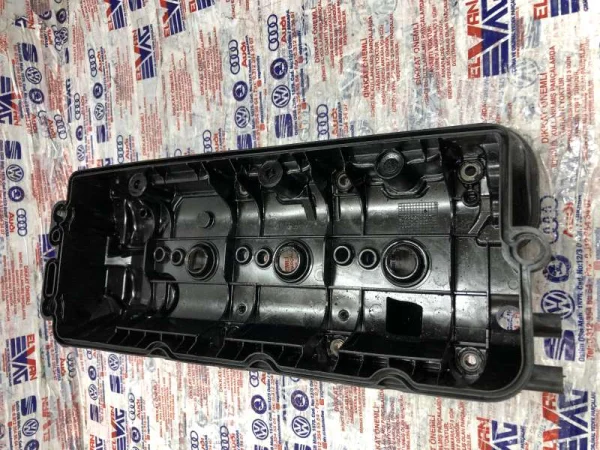 059103470CN | Sağ Külbütör Kapağı | VW Touareg - Audi A4, A5, A6, A7, Q7 VAG