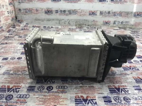 04E145785 | İntercooler Radyatörü | VW Arteon, Golf - Audi A1, A3 - Seat Arona, Ateca VAG