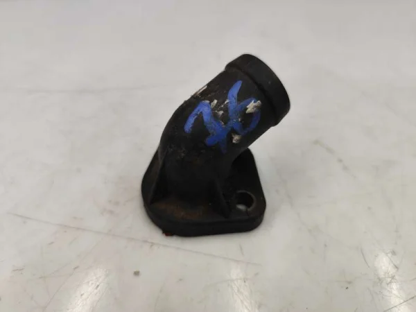 028103111C | VW Transporter Su Flanşı VAG
