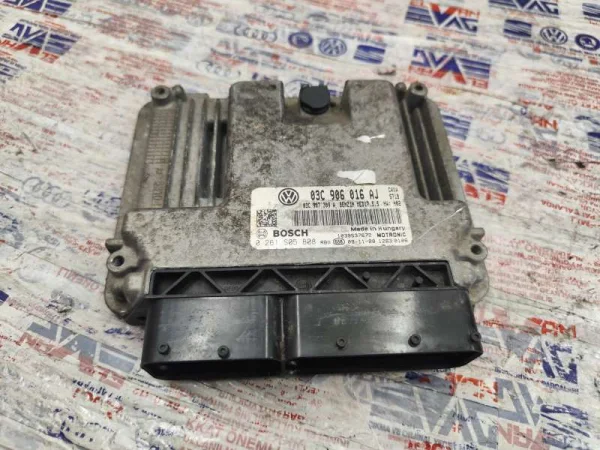 03C906016AJ | VW Golf Motor Beyni VAG