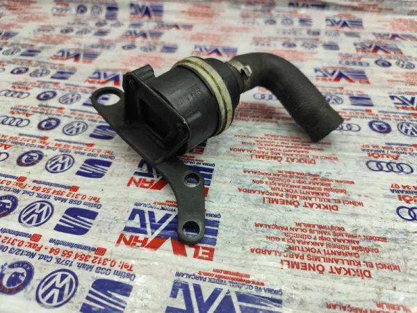 059121012B | Yardımcı Su Pompası | VW Amarok, Touareg - Audi A4, A5, A6, Q5 VAG